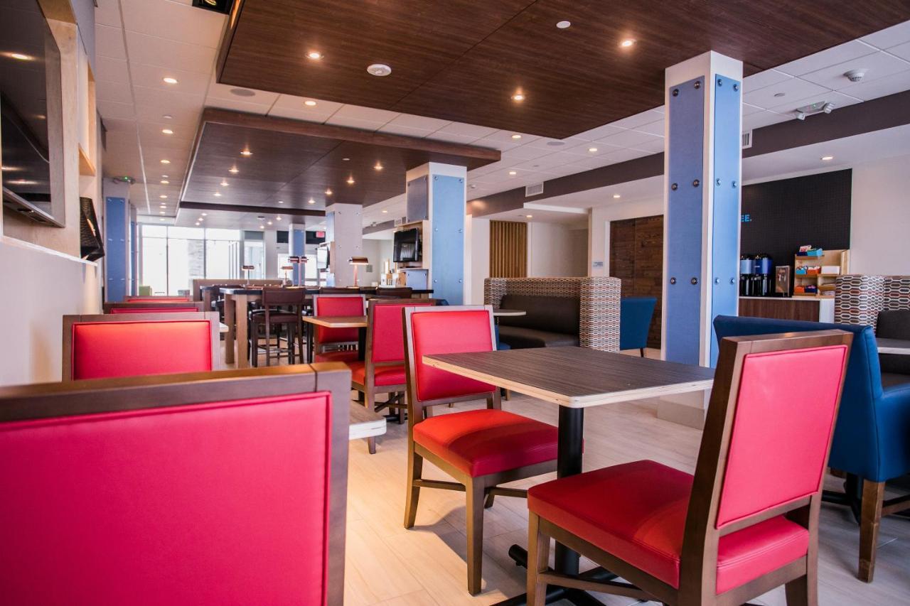 Holiday Inn Express & Suites Rehoboth Beach By Ihg Exterior foto